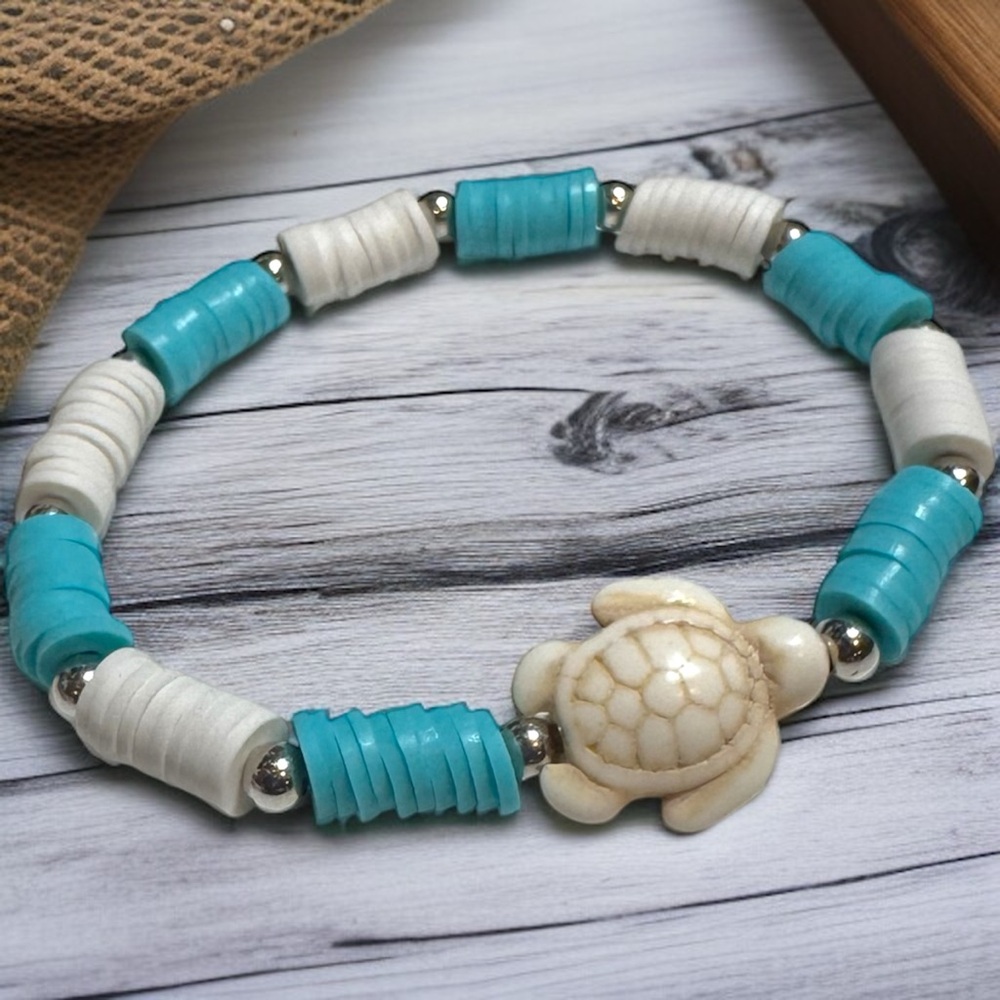 Turquoise and White Turtle Bracelet